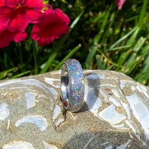 DiamondCast beautiful ring made with real diamonds